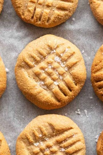 healthy peanut butter cookies 4.jpeg