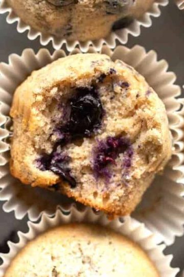 healthy oatmeal muffins 5.jpg